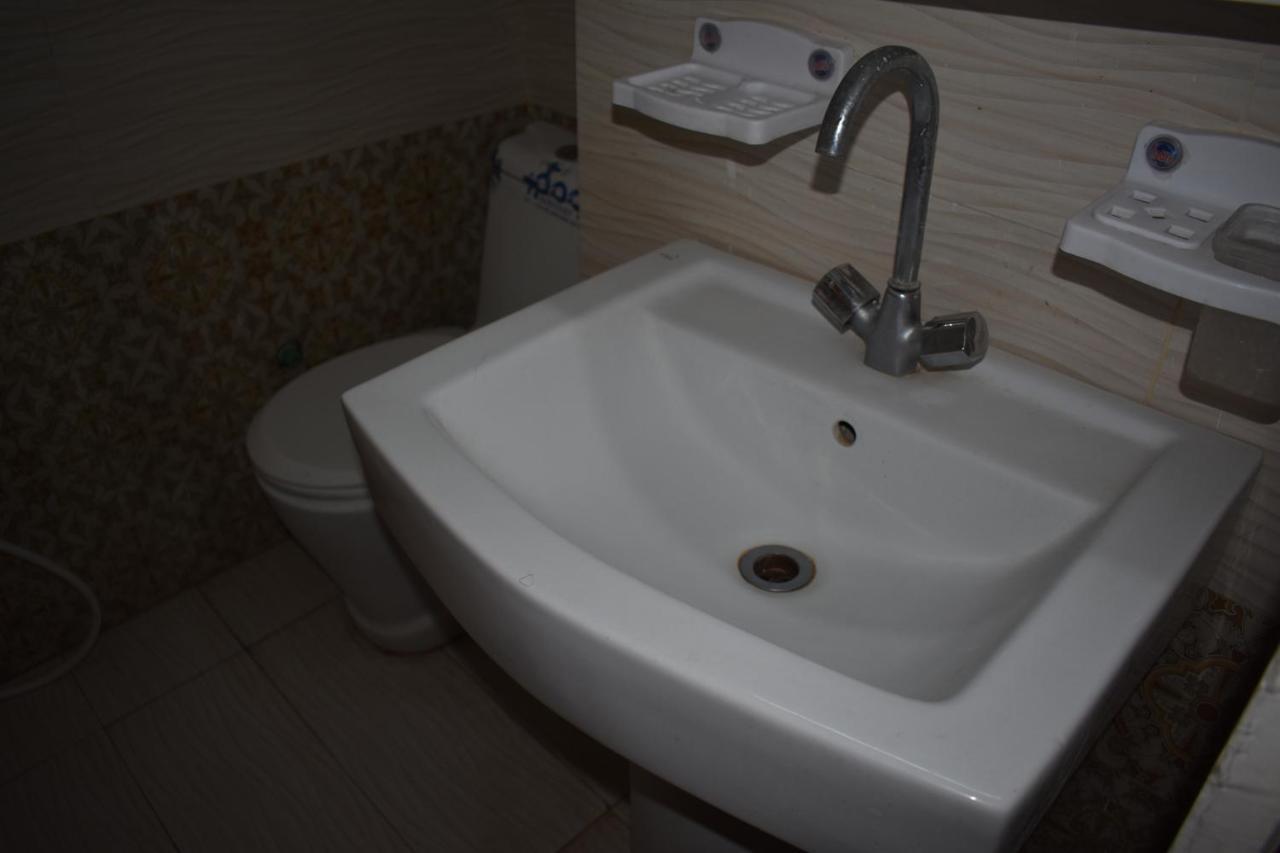 Hotel Kashmir Inn Rawalpindi Luaran gambar